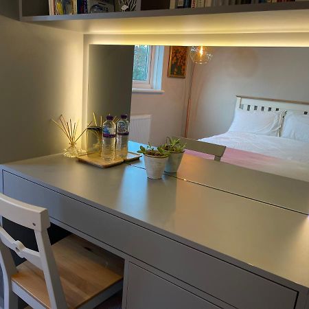 Spacious Double Room With Private Bathroom In Quiet Area Only 20 Min To Central London Streatham Vale Exterior foto